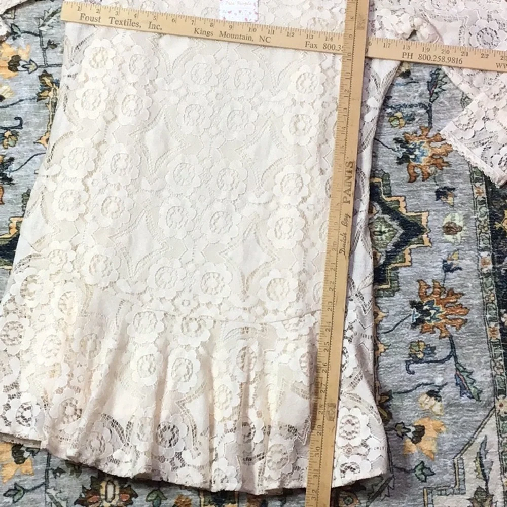 🆕 Free People 2pc Cream All Over Lace 3/4 Sleeves with Rayon Lingerie Slip Sz.4 - Picture 9 of 10